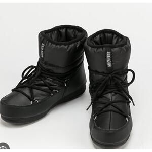 MOON BOOT LOW NYLON WATERPROOF Sz 5 NEW